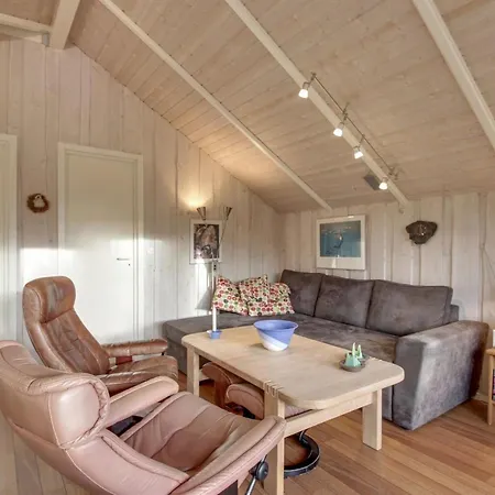 Prázdninový dům Eline - 1-5km From The Sea By Interhome